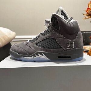 Jordan Men's Gray 5s sneakers unrealse 2026 cash app/ Apple Pay will be reduced